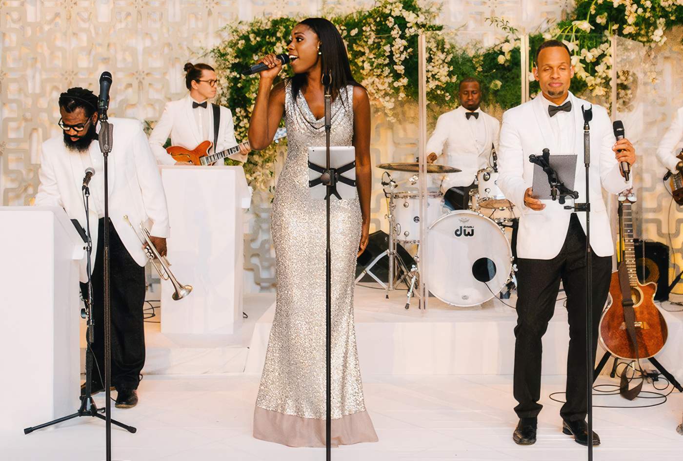 StackPhotos_A_ElegantBand